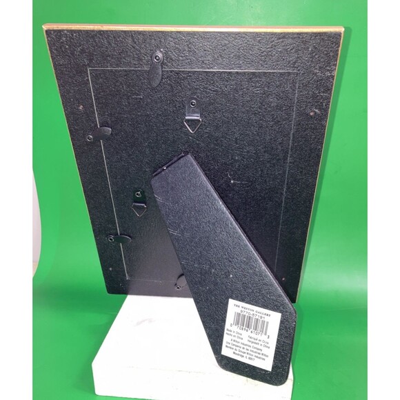 The Weston Gallery Italian Wood Capri Collection Picture Frame 7"x9" Hold 5" x7" - Picture 2 of 6